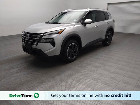 Used 2024 Nissan Rogue SV w/ SV Premium Package AWD/4WD image 1