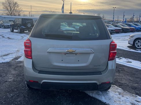 Used 2016 Chevrolet Equinox LS image 14