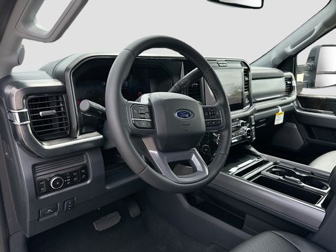 New 2026 Ford F250 Lariat w/ Black Appearance Package AWD/4WD image 6