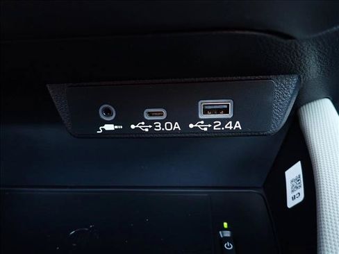 Used 2026 Subaru Forester Premium AWD/4WD image 19