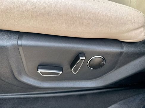 Certified 2024 Ford Expedition Limited image 18