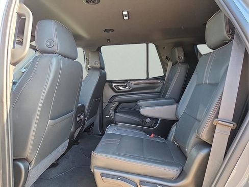 Used 2021 Chevrolet Tahoe RST w/ Luxury Package image 14