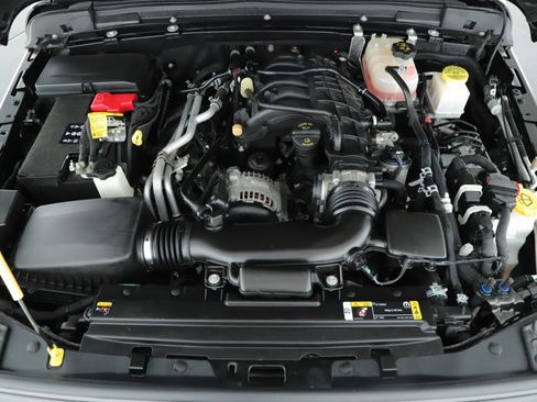 Used 2022 Jeep Gladiator Rubicon image 16