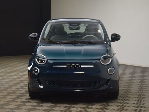 New 2026 FIAT 500 e Icona w/ Quick Order Package 21R FWD image 2