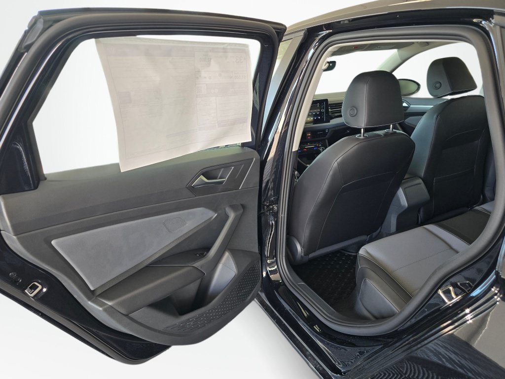 New 2026 Volkswagen Jetta SE FWD image 35
