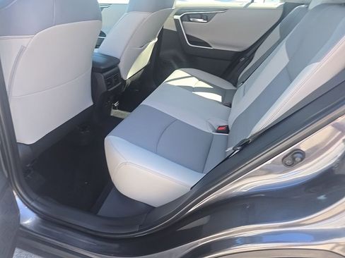 Used 2025 Toyota RAV4 Limited FWD image 12