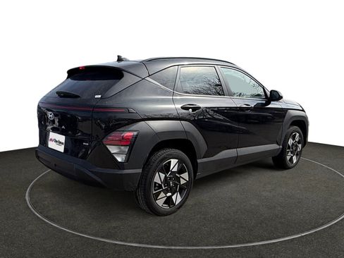 Certified 2025 Hyundai Kona SEL image 6