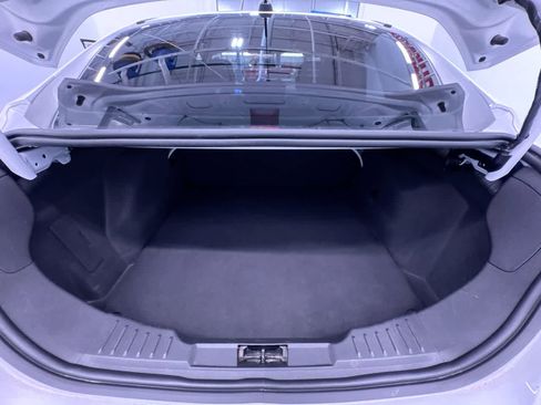 Used 2014 Ford Focus SE FWD image 38