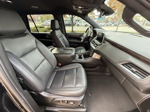 Used 2023 Chevrolet Tahoe LT image 40