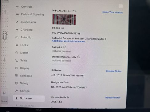 Used 2022 Tesla Model S Plaid image 23
