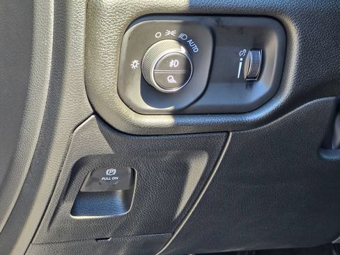 New 2026 RAM 1500 Warlock AWD/4WD image 34