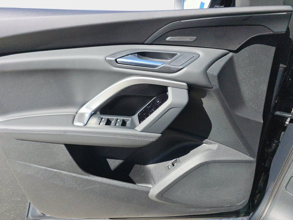 New 2026 Audi Q5 Premium Plus AWD/4WD image 19