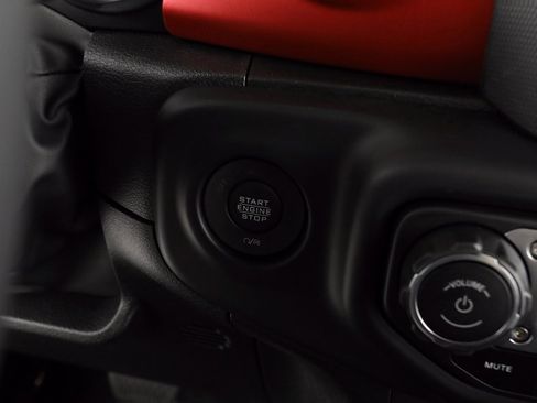 Certified 2023 Jeep Wrangler Unlimited Rubicon w/ Xtreme 35 Tire Package image 27