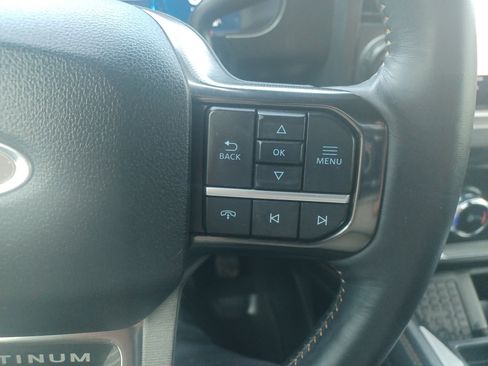 Used 2024 Ford F250 Platinum image 31