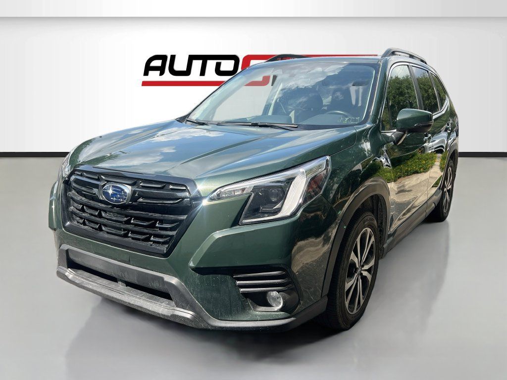 Used 2024 Subaru Forester Limited AWD/4WD image 3