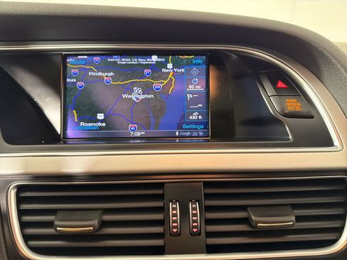 Used 2016 Audi A4 2.0T Premium Plus w/ Technology Package image 24