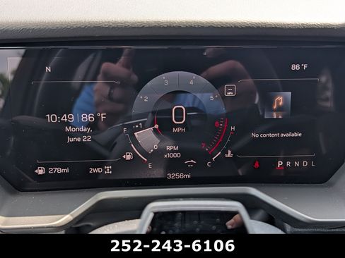 Used 2026 GMC Acadia Denali Ultimate w/ LPO, Floor Liner Package AWD/4WD image 19