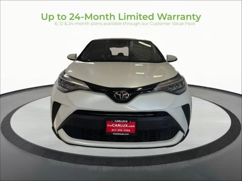 Used 2021 Toyota C-HR XLE FWD image 2
