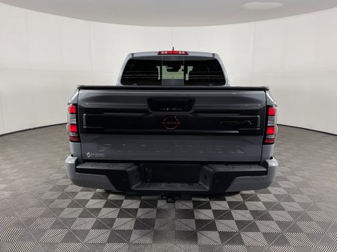 Used 2026 Nissan Frontier PRO-4X w/ Pro Premium Package image 4