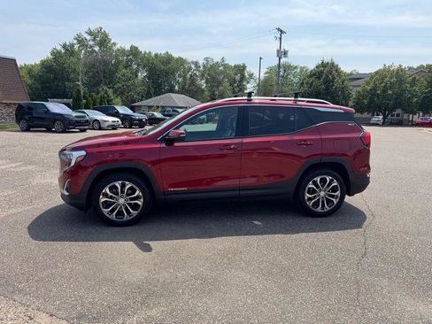 Used 2018 GMC Terrain SLT w/ Preferred Package AWD/4WD image 9