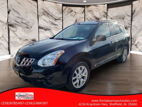 Used 2013 Nissan Rogue SL AWD/4WD image 3