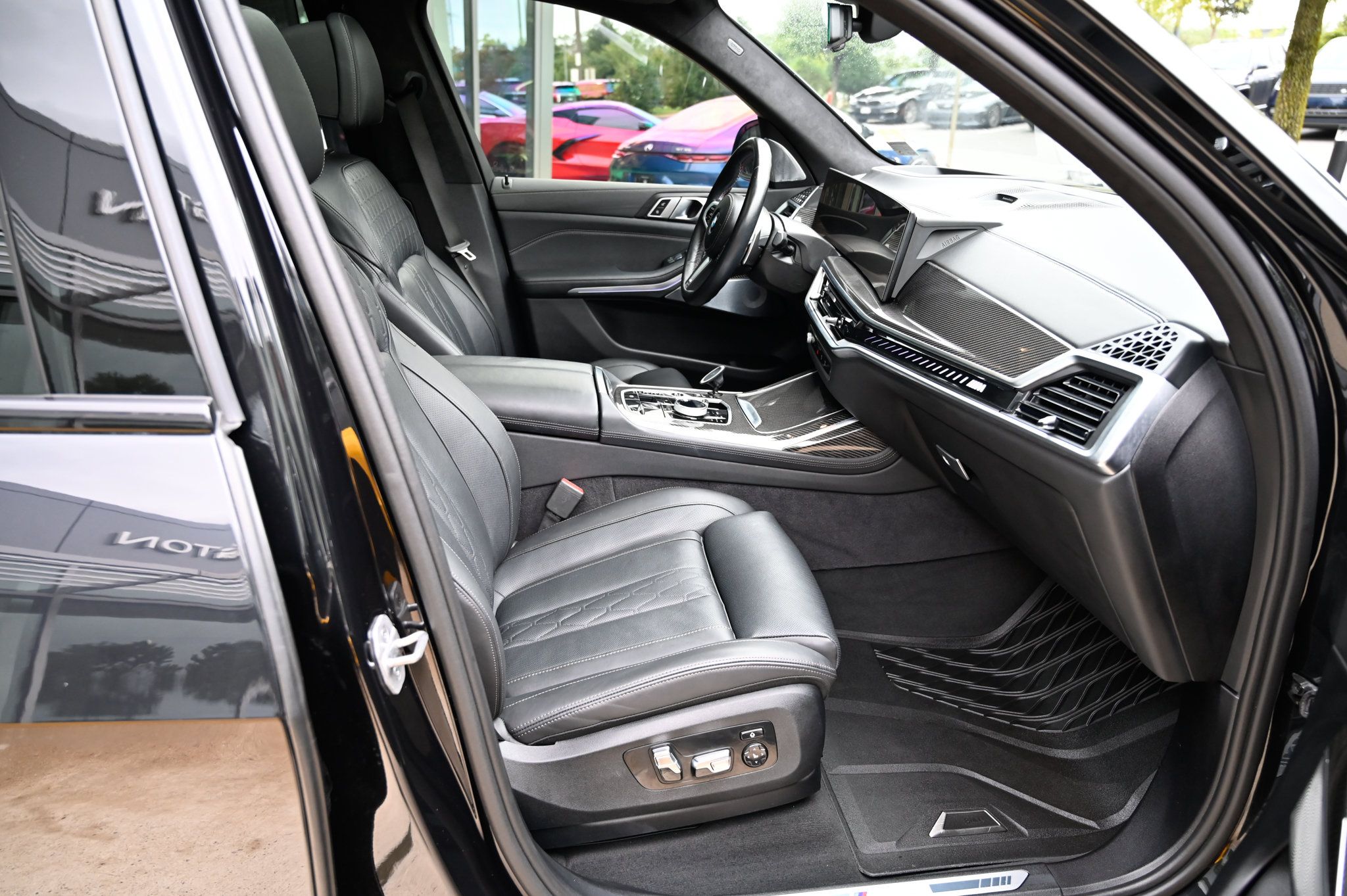Used 2024 BMW X7 M60i w/ Executive Package AWD/4WD image 58