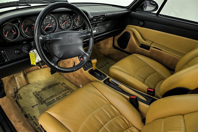 Used 1997 Porsche 911 Carrera RWD image 15