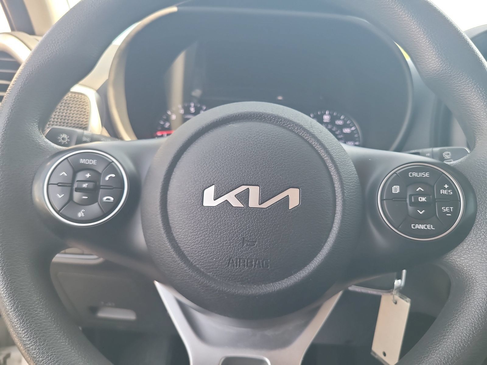 Used 2022 Kia Soul LX w/ Technology Package FWD image 12