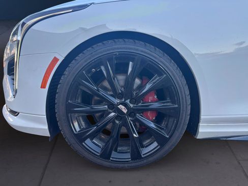 Used 2021 Cadillac CT4 V w/ Technology Package image 14