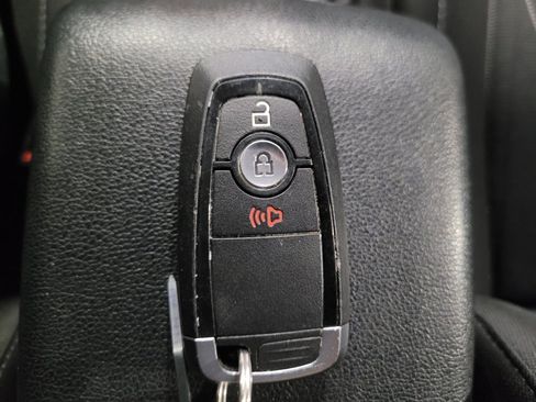 Used 2019 Ford EcoSport SE AWD/4WD image 32