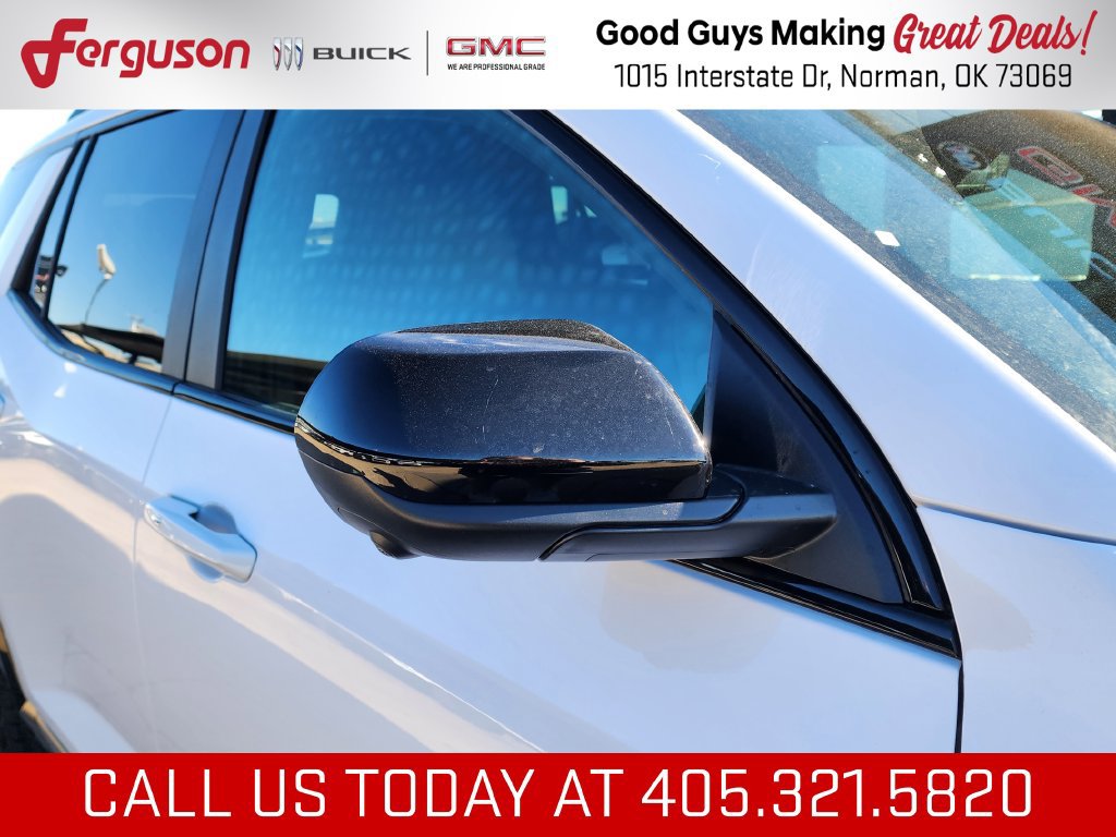 New 2027 GMC Terrain AT4 w/ Convenience Package III AWD/4WD image 11