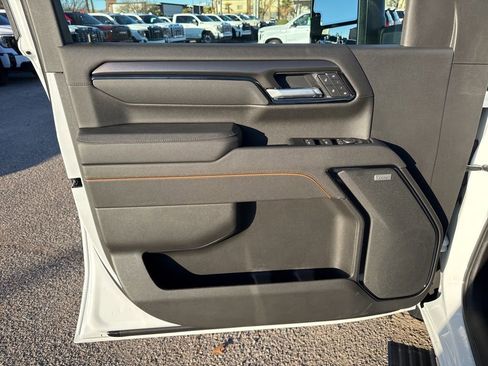 New 2026 GMC Sierra 3500 AT4 w/ AT4 Premium Plus Package image 9