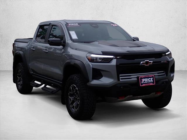 Used 2024 Chevrolet Colorado ZR2 w/ ZR2 Convenience Package III AWD/4WD image 6