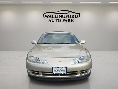 Used 1992 Lexus SC 400 Coupe RWD image 2