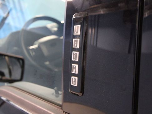 Used 2024 Ford F150 XLT w/ XLT Black Appearance Package image 37