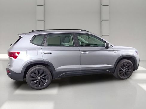 Used 2022 Volkswagen Taos S w/ IQ Drive S Package AWD/4WD image 37