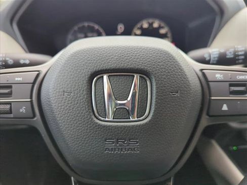 New 2026 Honda HR-V LX image 15