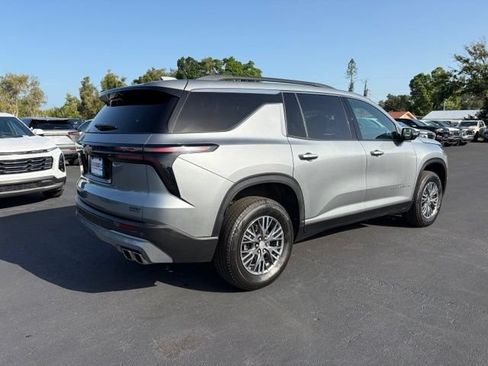 Certified 2025 Chevrolet Traverse LT AWD/4WD image 6