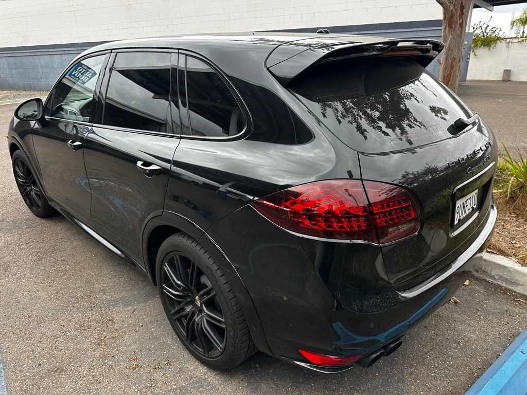 Used 2013 Porsche Cayenne GTS AWD/4WD image 20
