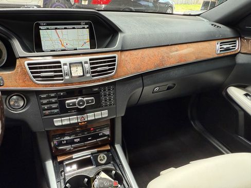 Used 2014 Mercedes-Benz E 350 4MATIC Sedan w/ Premium 1 Package image 18