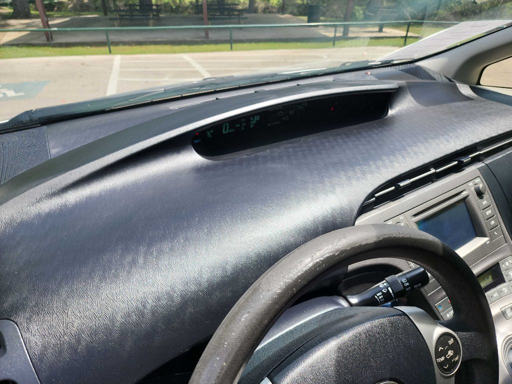 Used 2012 Toyota Prius Three w/ Solar Roof Pkg FWD image 21
