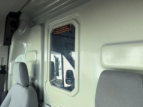 Used 2018 Ford Transit 150 148 Medium Roof RWD image 22