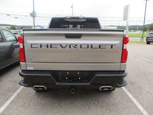 Used 2024 Chevrolet Silverado 1500 LT Trail Boss w/ LT Trail Boss Premium Package AWD/4WD image 19