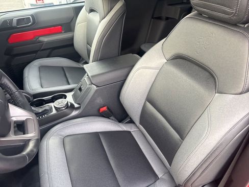 Used 2023 Ford Bronco Big Bend image 39