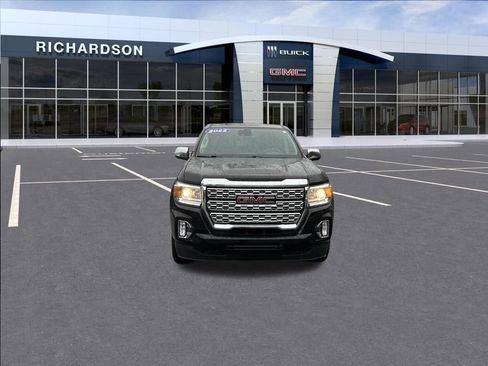 Used 2022 GMC Canyon Denali image 9