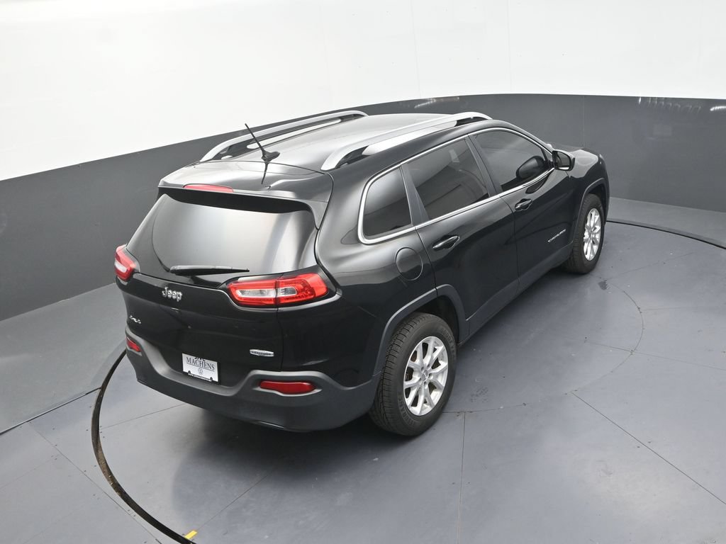 Used 2018 Jeep Cherokee Latitude AWD/4WD image 21