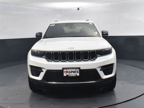 New 2025 Jeep Grand Cherokee Laredo w/ MOPAR Finishing Package image 2