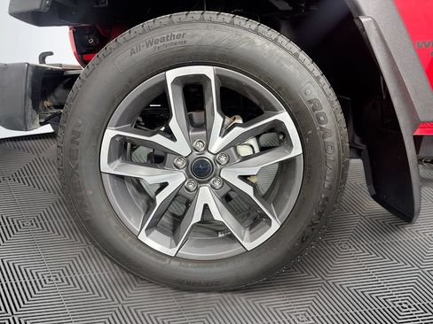 Used 2017 Jeep Wrangler Unlimited Sport w/ Mopar Black Appearance Group AWD/4WD image 27