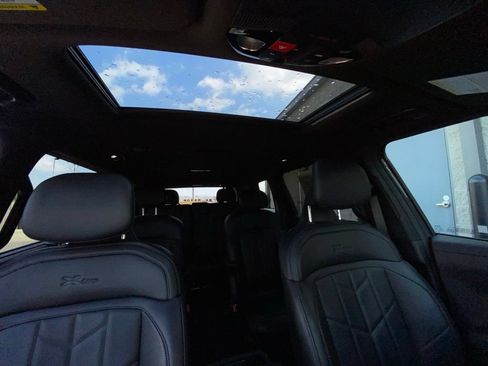 Used 2021 Honda Odyssey EX-L image 32