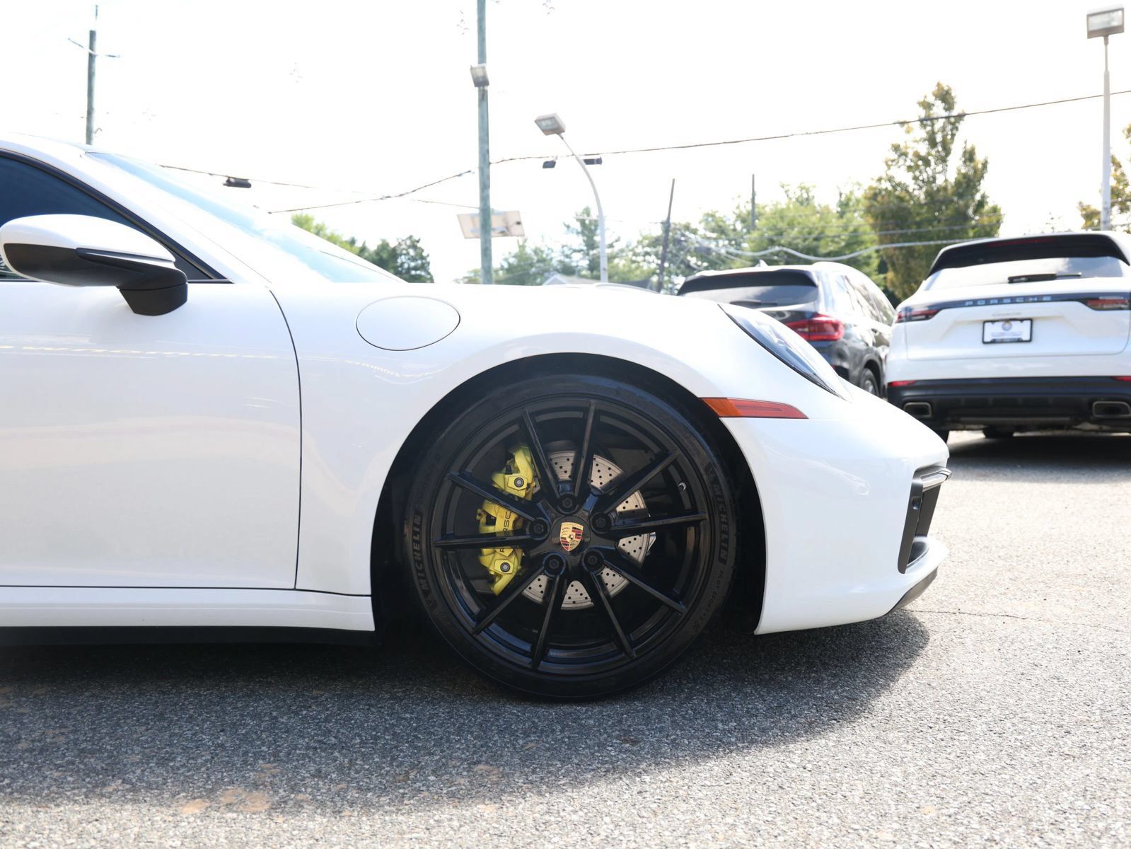 Used 2020 Porsche 911 Carrera RWD image 4